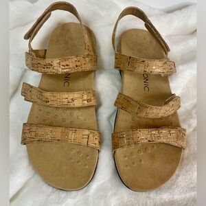 Vionic Amber Sandals Women’s Sz 11W